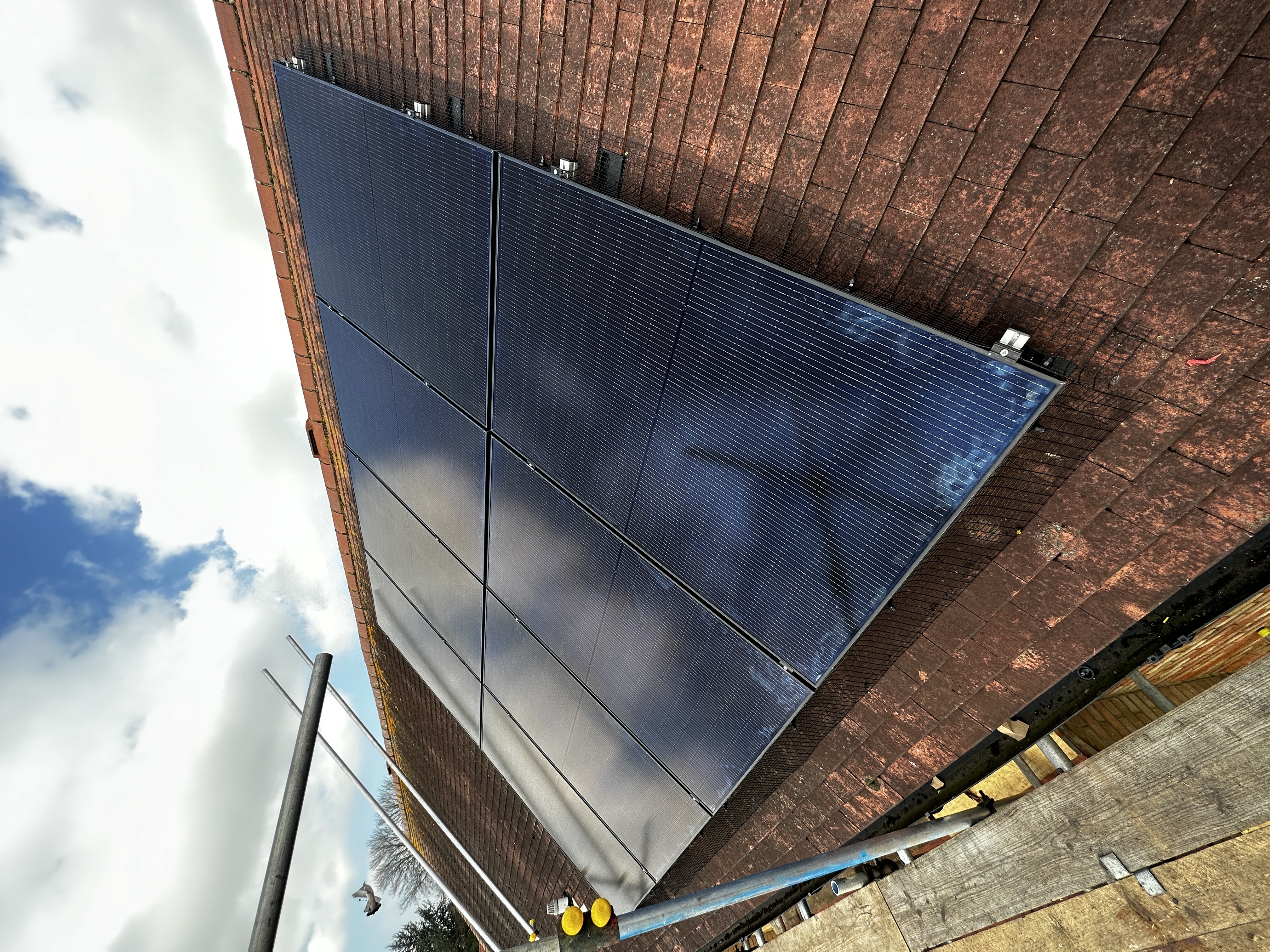 A picture of the rooftop solar panels installed at Aaron's home