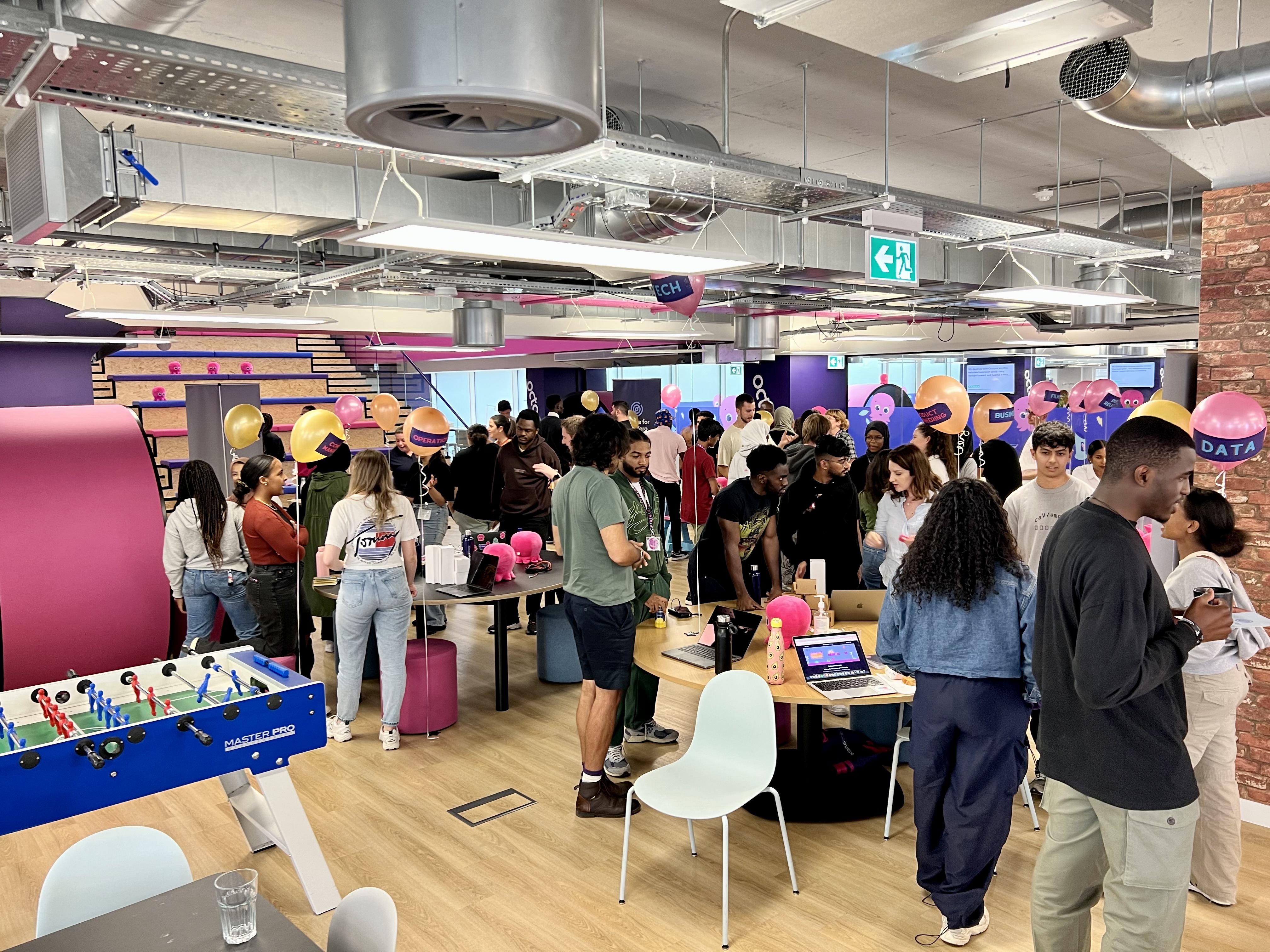 careers fair picture