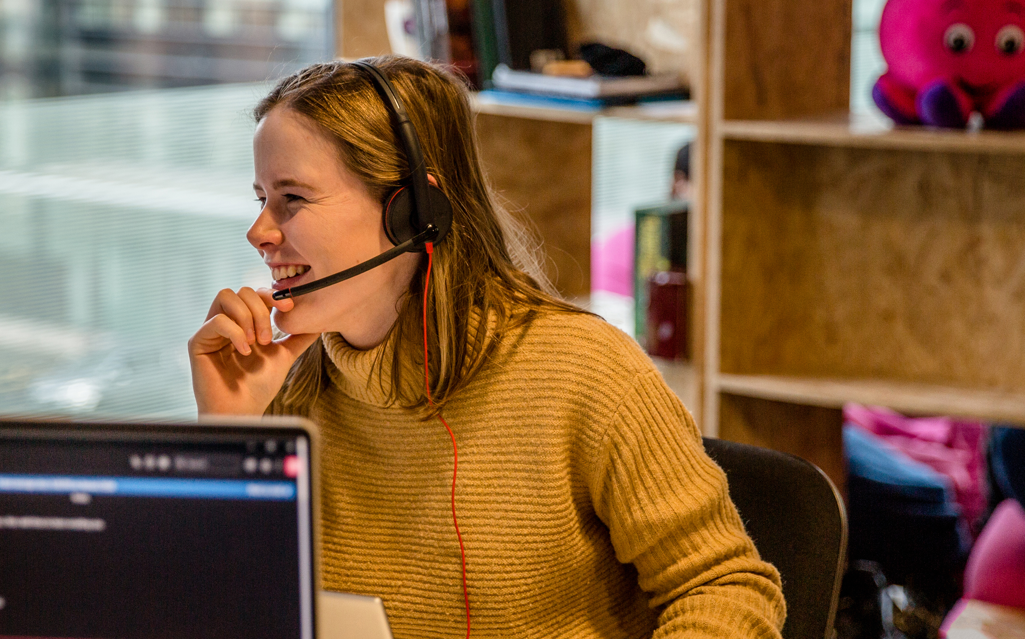 Our outrageously good customer service has earned us a Which? Recommended Provider endorsement for seven years in a row. We're also proud to receive a 4.8 star customer rating on Trust Pilot.