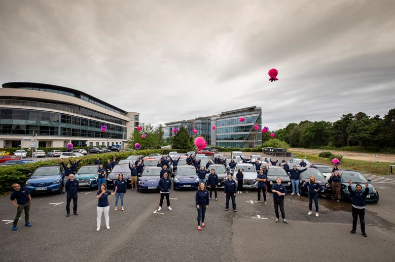 The OEV Team in 2021 with many more cars and team members