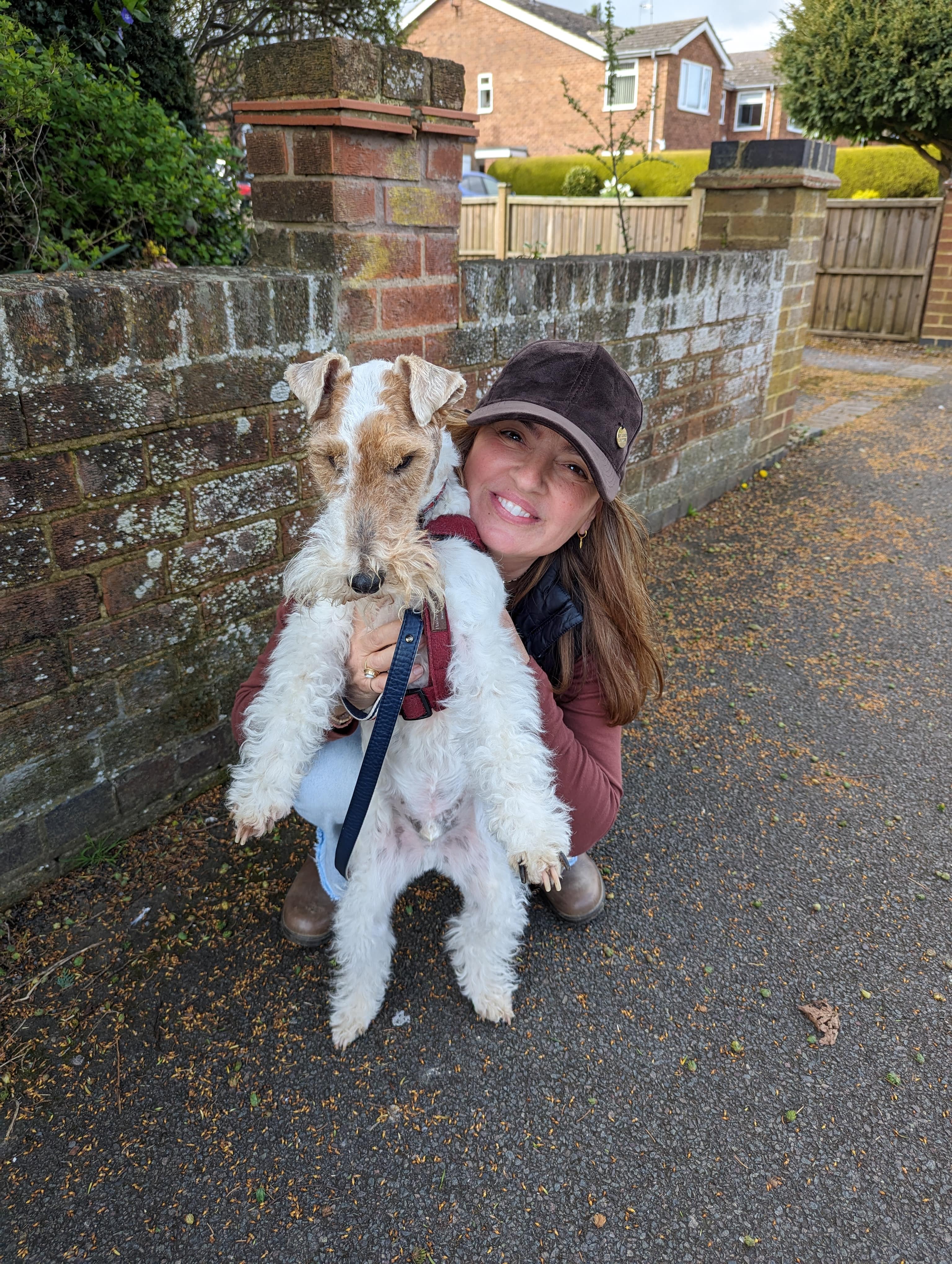 carmen tracker tariff photo with dog