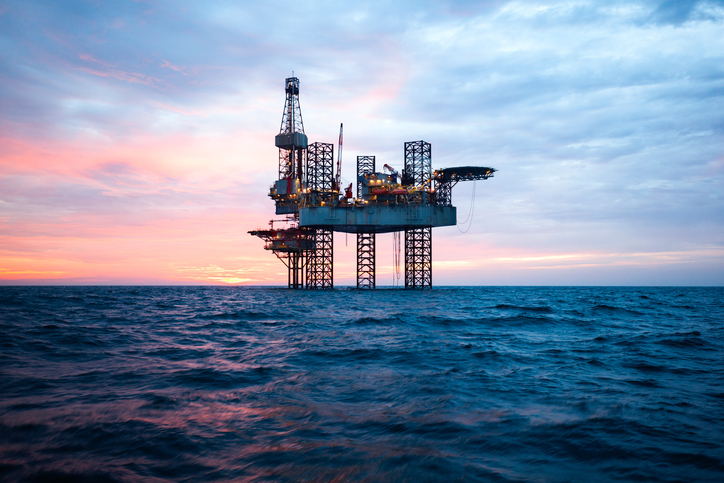 An image of an oil rig at sea